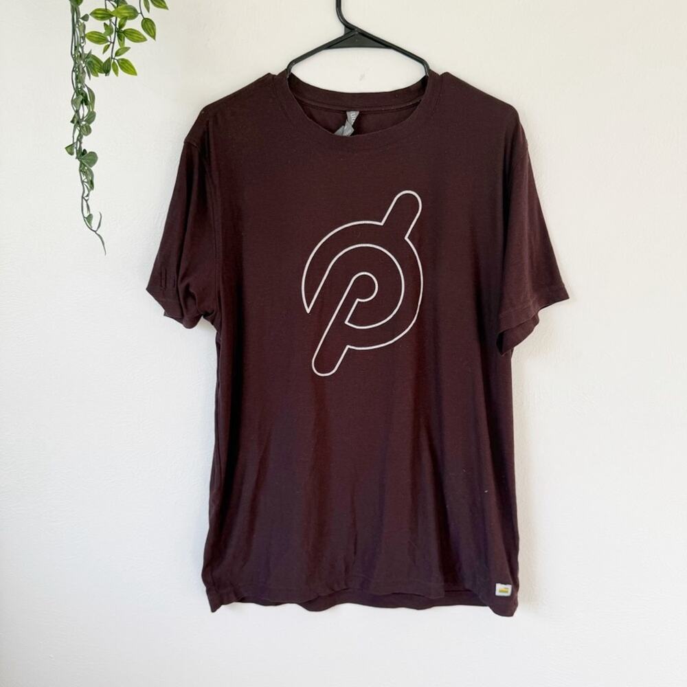 Men's Vuori Peloton Strato Tech Casual T Shirt Sz L